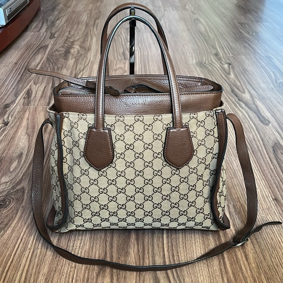 A195 - π―% authentic Gucci tote bag - Picture 3 of 16